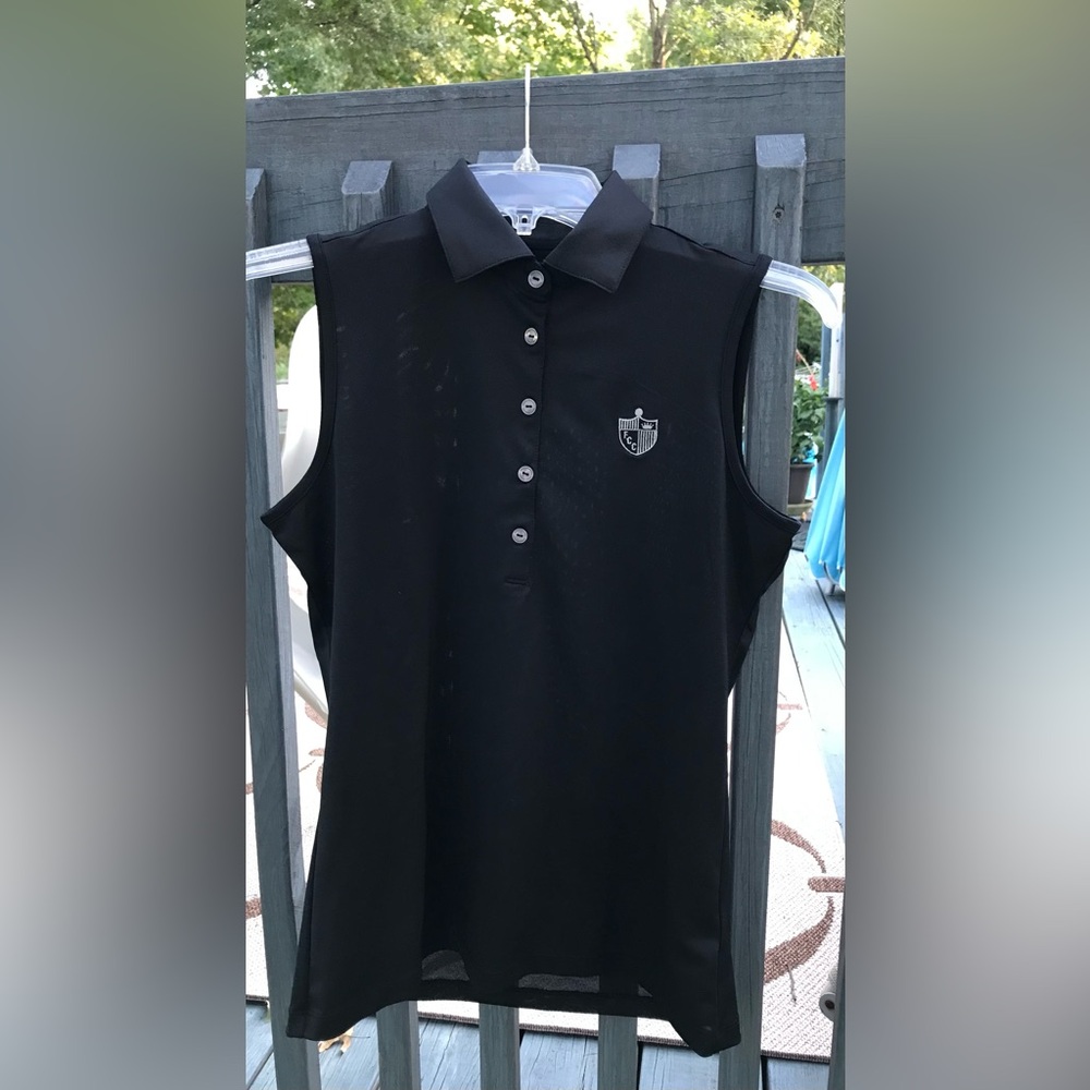 New W/ Club Logo Women’s XS Golf Greg Norman Black Pique Sleeveless Golf Polo